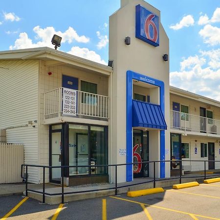Motel 6 Boston South - Braintree Exteriér fotografie