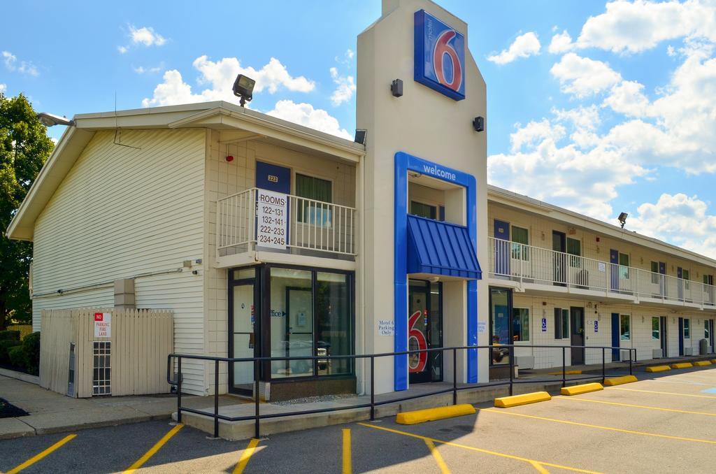 Motel 6 Boston South - Braintree Exteriér fotografie
