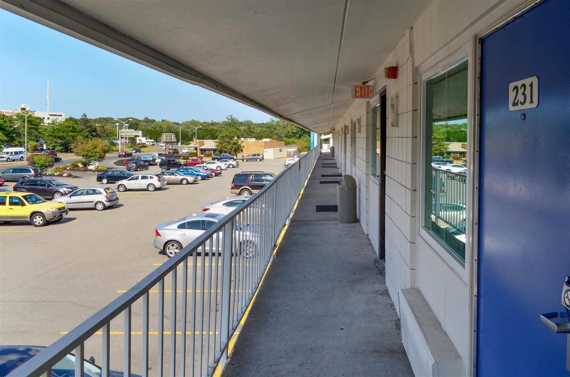 Motel 6 Boston South - Braintree Exteriér fotografie